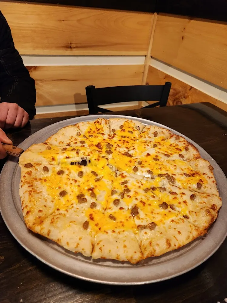 Puguch Pizza with Sausage